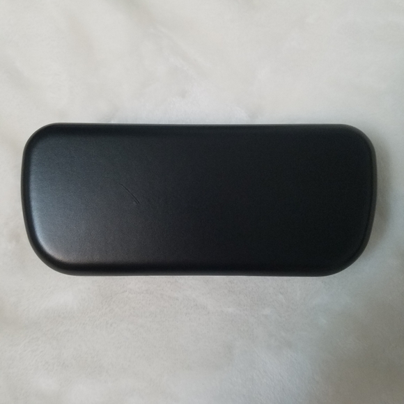 Coach Large Sunglass and Eyewear Case with Microfiber Cloth - Picture 3 of 5